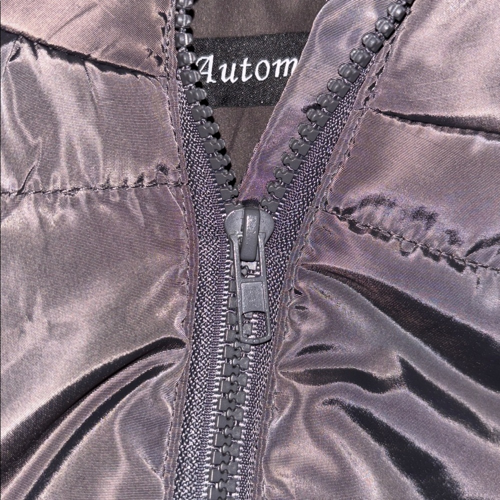 Automet Women’s Cropped Puffer Vest, Size S - Picture 7 of 13